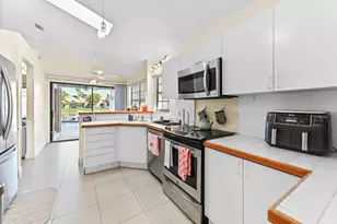 8078 Popash Ct, Boynton Beach, FL 33472 - Photo 10