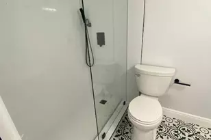 8650 SW 67th Ave, Pinecrest, FL 33156 - Photo 6