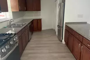 8650 SW 67th Ave, Pinecrest, FL 33156 - Photo 2