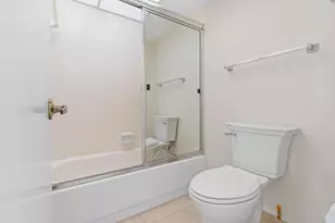 8 Royal Palm Way, Boca Raton, FL 33432 - Photo 12