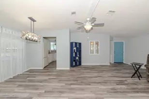 8203 Cinnamon Ln, Port Saint Lucie, FL 34952 - Photo 8