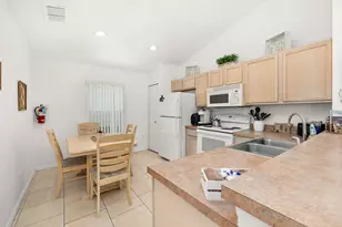 128 Pine Cone Dr, Davenport, FL 33897 - Photo 18