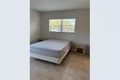 128 Norwich F, West Palm Beach, FL 33417 - Photo 8
