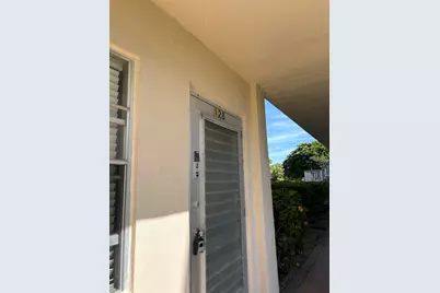 128 Norwich F, West Palm Beach, FL 33417 - Photo 12