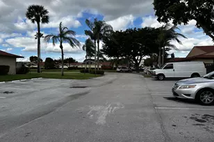 4326 Woodstock Dr, West Palm Beach, FL 33409 - Photo 38