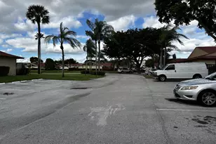 4326 Woodstock Dr, West Palm Beach, FL 33409 - Photo 38