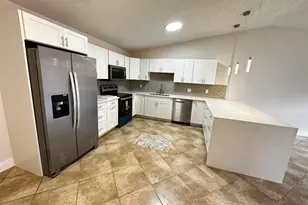 4326 Woodstock Dr, West Palm Beach, FL 33409 - Photo 14