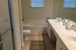 107 Resort Ln, Palm Beach Gardens, FL 33418 - Photo 10