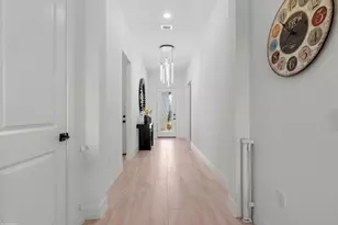 10389 Northbrook Cir, Palm Beach Gardens, FL 33412 - Photo 8