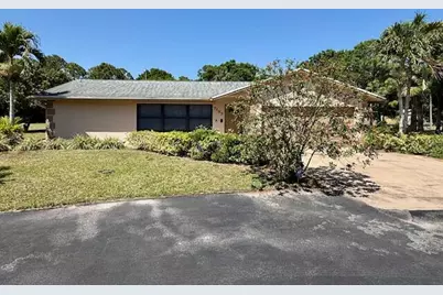 7107 181st Street N, Jupiter, FL 33458 - Photo 2