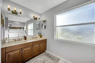 15 Lawrence Lake Dr, Boynton Beach, FL 33436 - Photo 18