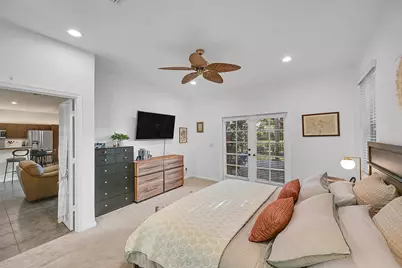 15 Lawrence Lake Drive, Boynton Beach, FL 33436 - Photo 12