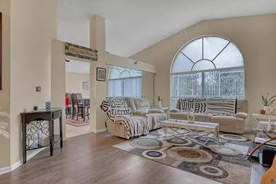 4941 Broadstone Circle, West Palm Beach, FL 33417 - Photo 8