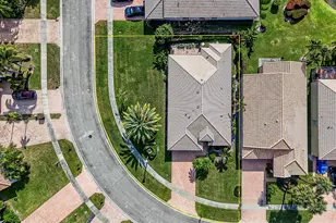 7519 Eagle Point Dr, Delray Beach, FL 33446 - Photo 4