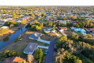 2091 SW Castinet Ln, Port Saint Lucie, FL 34953 - Photo 2