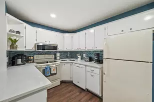 723 Sunny Pine Way, Greenacres, FL 33415 - Photo 8