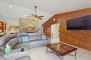 9278 SE Sharon Street SE, Hobe Sound, FL 33455 - Photo 8