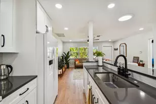 702 NE 10th Ave, Boynton Beach, FL 33435 - Photo 12