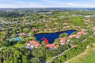 6100 SE Martinique Dr, Stuart, FL 34997 - Photo 34