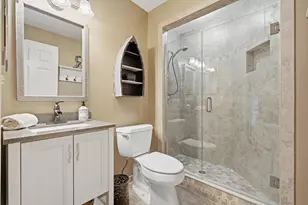 6100 SE Martinique Dr, Stuart, FL 34997 - Photo 32