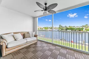 390 N Federal Hwy, Deerfield Beach, FL 33441 - Photo 1