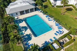 806 SE Central Pkwy, Stuart, FL 34994 - Photo 2