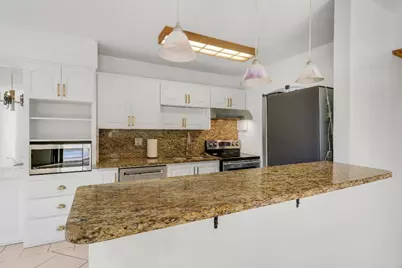 964 NW Spruce Ridge Drive #D1, Stuart, FL 34994 - Photo 12