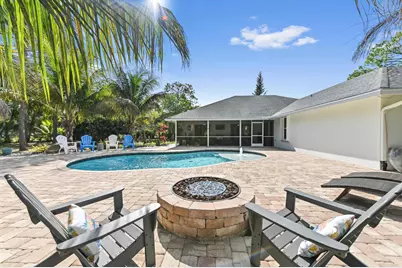 13661 Persimmon Boulevard, West Palm Beach, FL 33411 - Photo 2