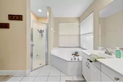 13661 Persimmon Boulevard, West Palm Beach, FL 33411 - Photo 10