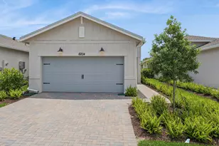 6204 NW Tuckaway Ave, Port Saint Lucie, FL 34987 - Photo 2