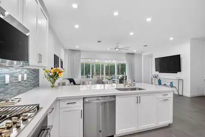 9352 Great Springs Drive, Boynton Beach, FL 33473 - Photo 6