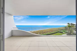 2001 SE Sailfish Point Blvd, Stuart, FL 34996 - Photo 32