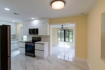 405 NE 24th Avenue, Pompano Beach, FL 33062 - Photo 10