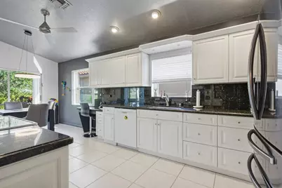 6797 Castlemaine Avenue, Boynton Beach, FL 33437 - Photo 8