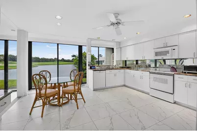 19620 Sawgrass Circle #2802, Boca Raton, FL 33434 - Photo 10