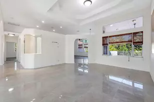 13577 52nd Ct N, Royal Palm Beach, FL 33411 - Photo 4