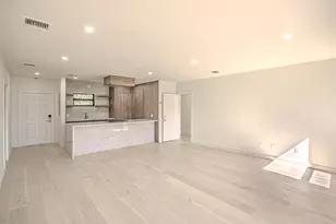 13334 Polo Club Rd, Wellington, FL 33414 - Photo 8