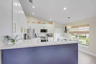 5641 Fountains Dr S, Lake Worth, FL 33467 - Photo 14