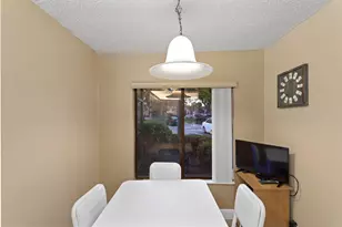 10155 Mangrove Dr, Boynton Beach, FL 33437 - Photo 6