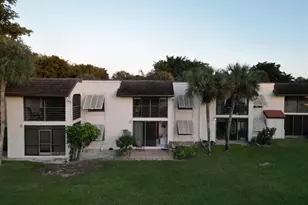 10155 Mangrove Dr, Boynton Beach, FL 33437 - Photo 28