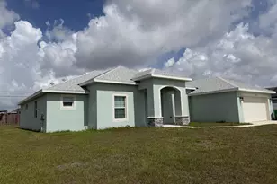 4634 SW Athena Dr, Port Saint Lucie, FL 34953 - Photo 2
