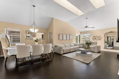 5359 Buckhead Circle #2031, Boca Raton, FL 33486 - Photo 2