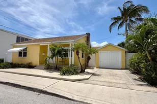 411 3rd Ave N, Lake Worth Beach, FL 33460 - Photo 2