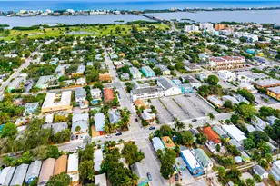 411 3rd Ave N, Lake Worth Beach, FL 33460 - Photo 40