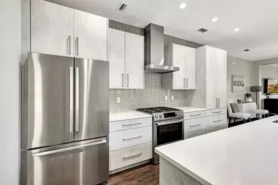 10295 SW Indian Lilac Trail, Port Saint Lucie, FL 34987 - Photo 6