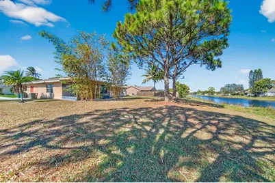 2097 SE Mantua Street, Port Saint Lucie, FL 34952 - Photo 20