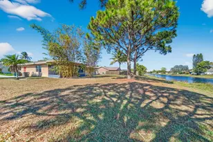 2097 SE Mantua St, Port Saint Lucie, FL 34952 - Photo 20