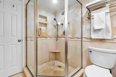 1040 Banyan Road #2010, Boca Raton, FL 33432 - Photo 24