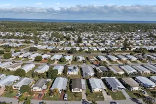 7843 SE Saratoga Dr, Hobe Sound, FL 33455 - Photo 14