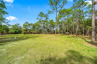 2195 F Rd, Loxahatchee Groves, FL 33470 - Photo 28